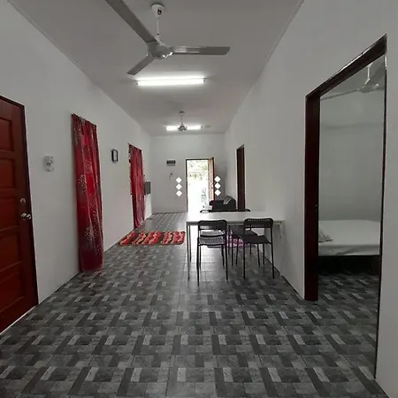 Homestay Idaman B B With 2 Room Aircond 2 Quen Bed And Not Sharing Room -Privacy Kuala Terengganu Exterior photo