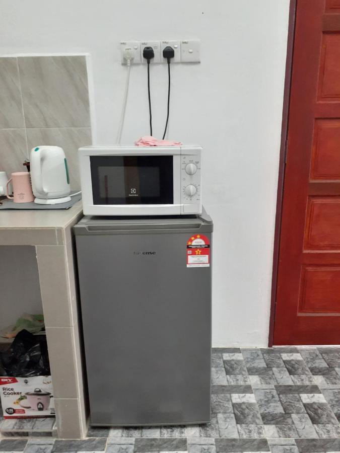 Idaman B B With 2 Aircond 2 Quen Bed And Not Sharing -privacy * Kuala Terengganu